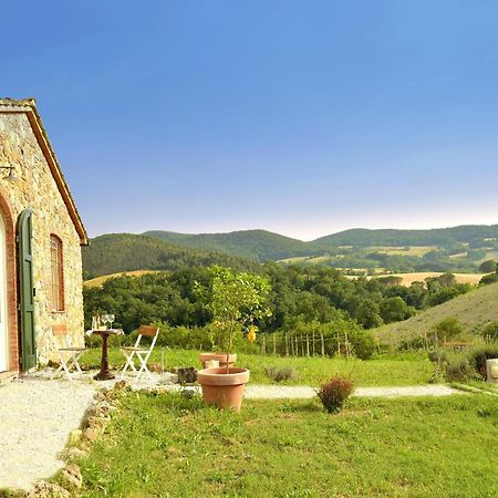 Locanda Le Giunche Guardistallo Bagian luar foto